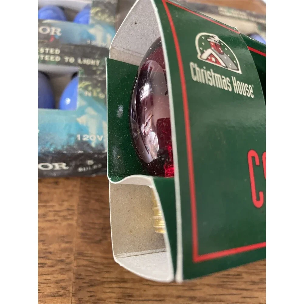Noma And Christmas House packs noma